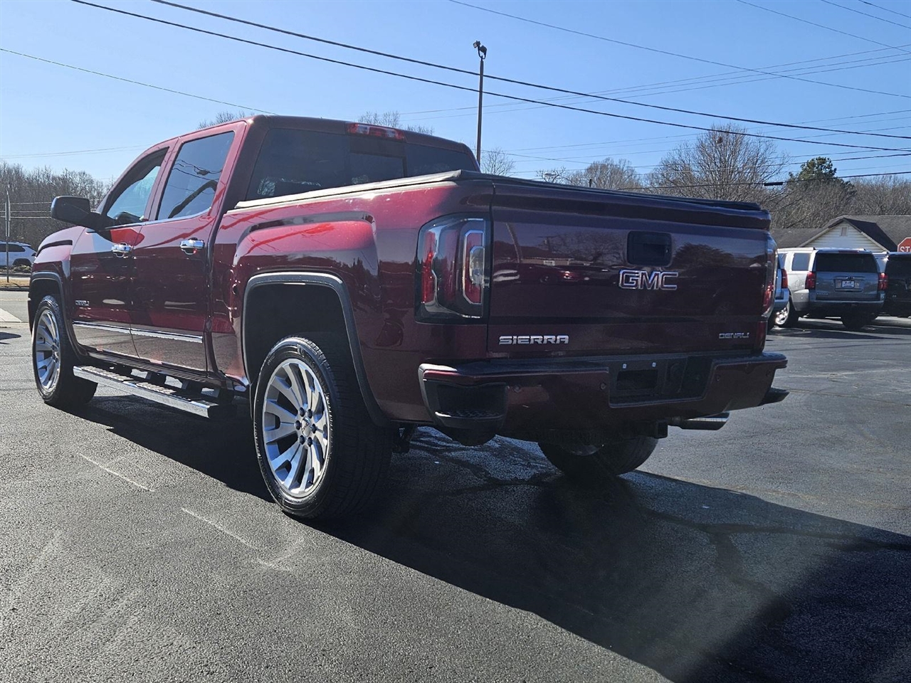 GMC Sierra 1500 Denali Crew Cab Long Box 4WD 2017
