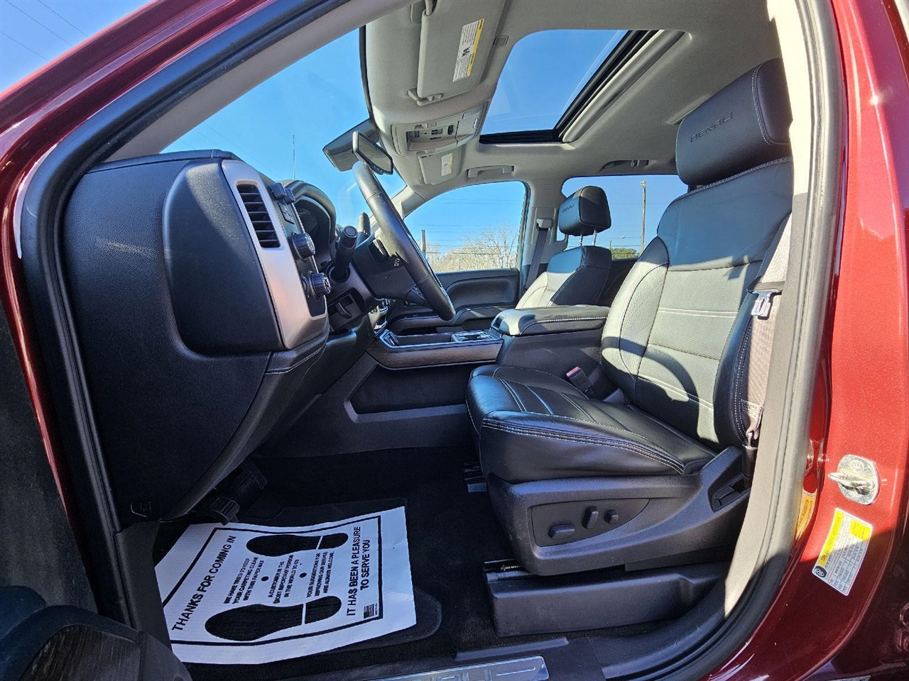 GMC Sierra 1500 Denali Crew Cab Long Box 4WD 2017