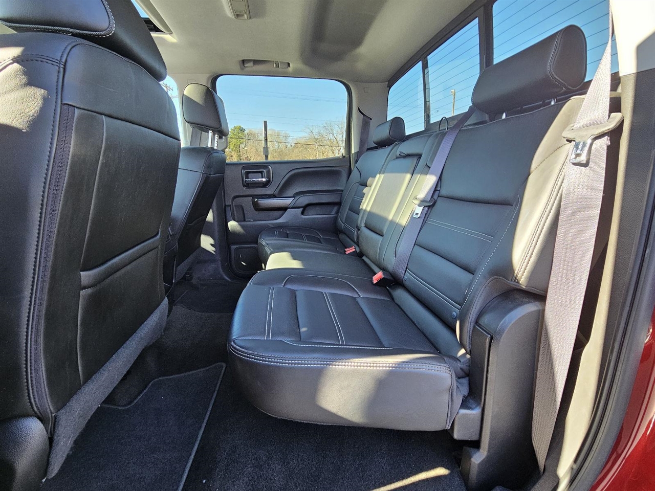 GMC Sierra 1500 Denali Crew Cab Long Box 4WD 2017