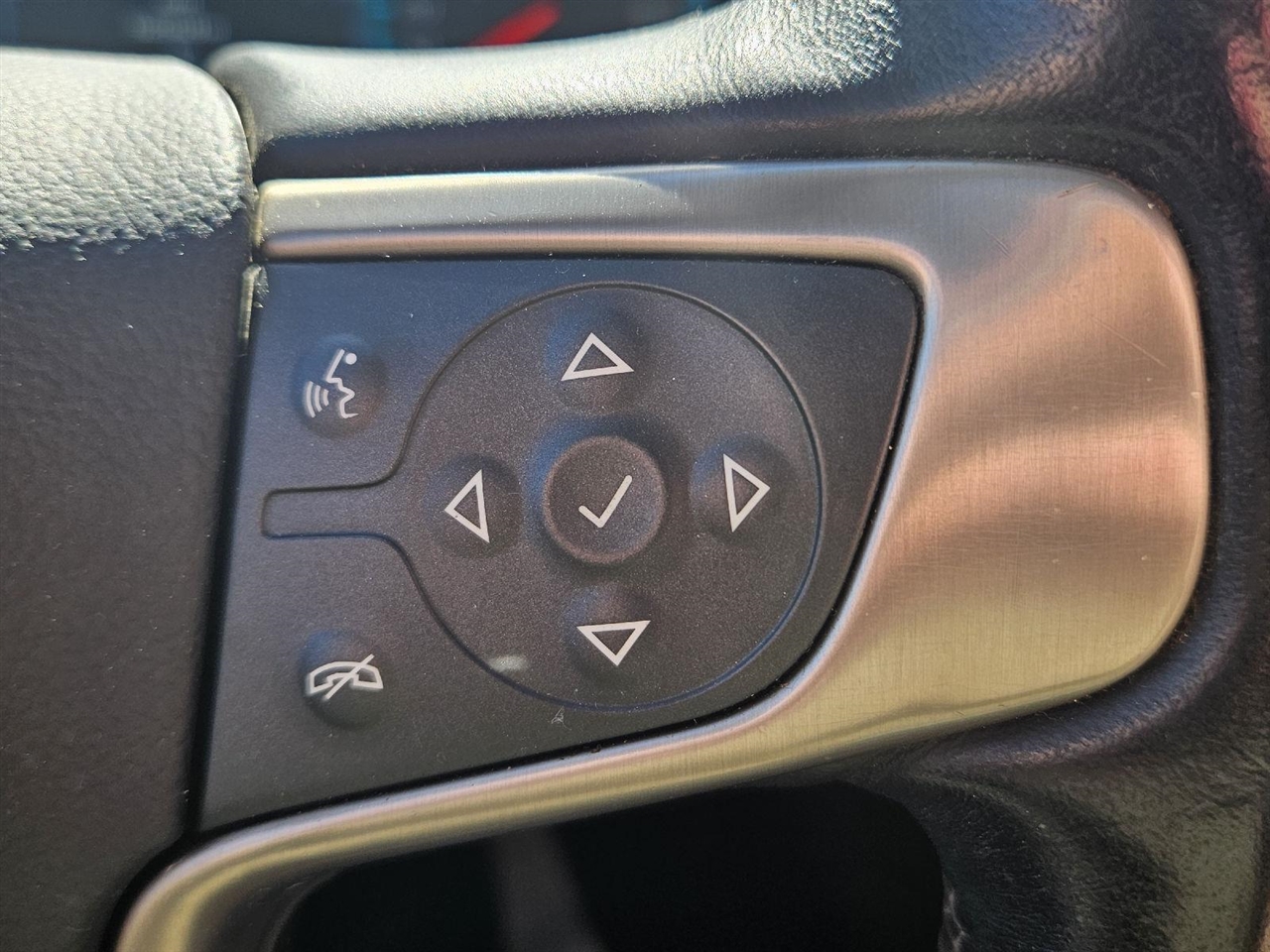 GMC Sierra 1500 Denali Crew Cab 4WD 2017