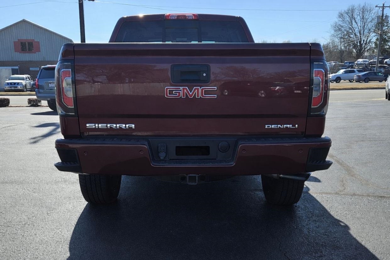 GMC Sierra 1500 Denali Crew Cab 4WD 2017