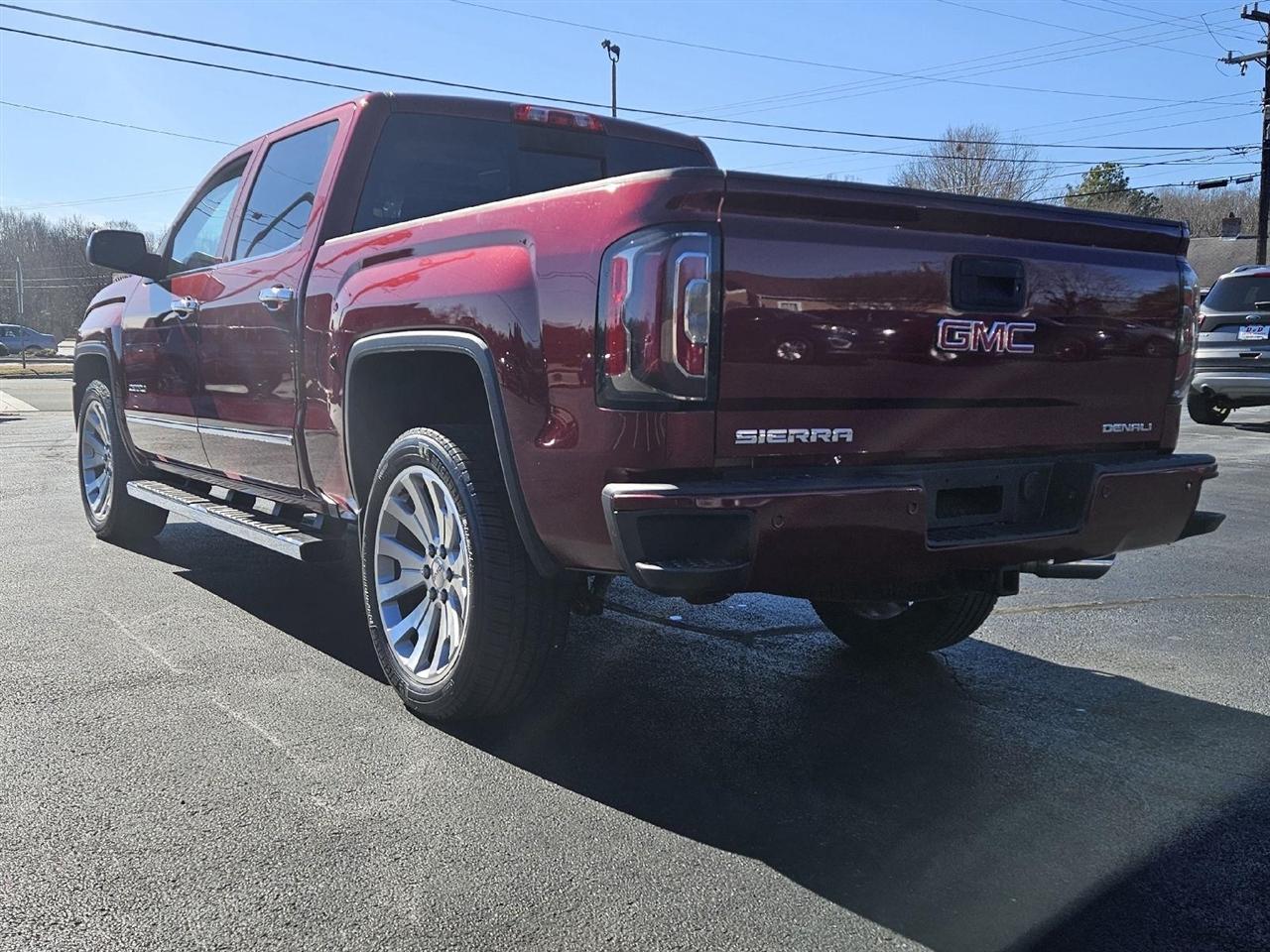 GMC Sierra 1500 Denali Crew Cab 4WD 2017