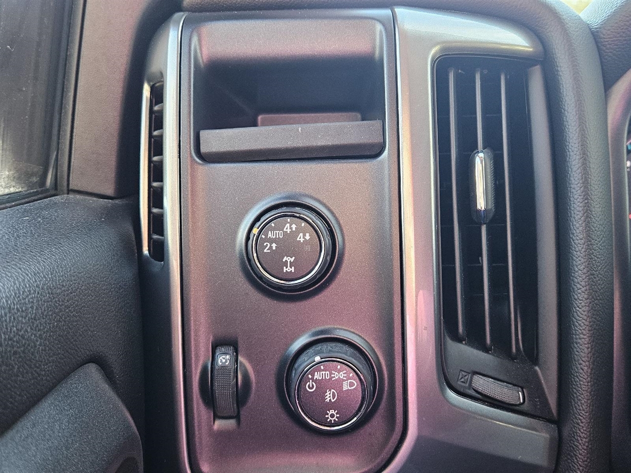 Chevrolet Silverado 1500 LT Crew Cab 4WD 2015