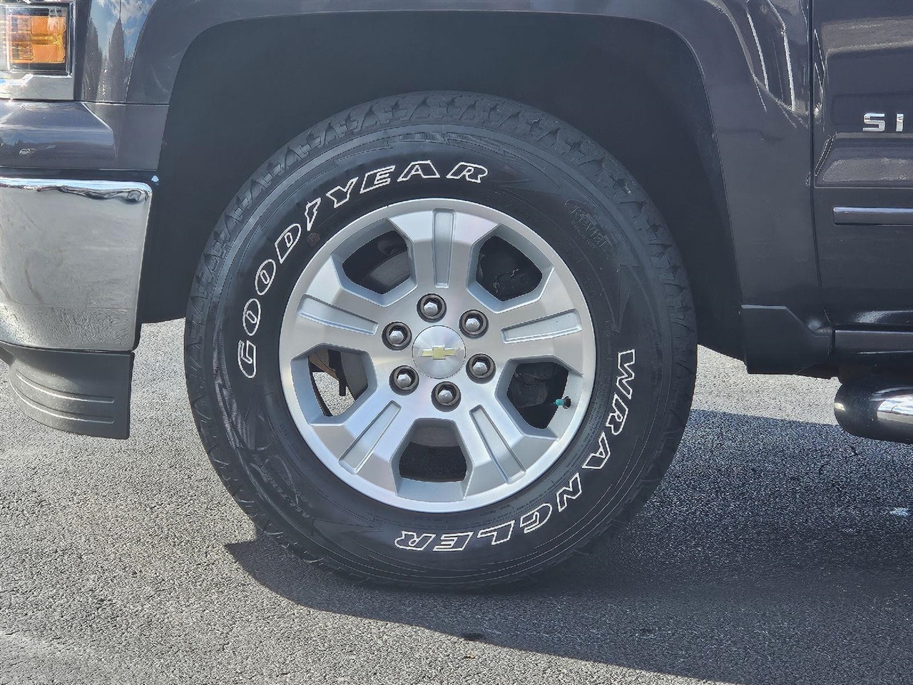 Chevrolet Silverado 1500 LT Crew Cab 4WD 2015