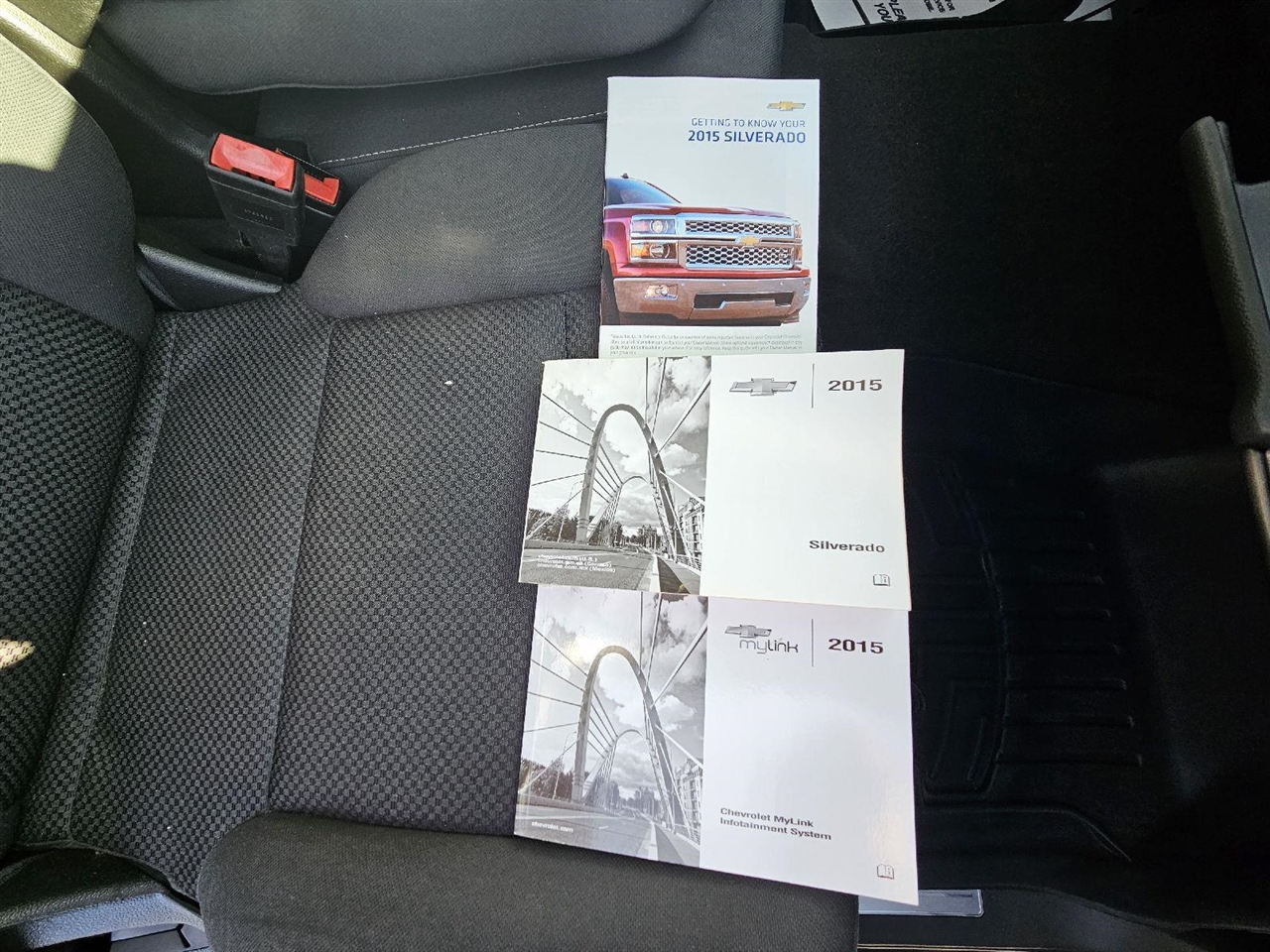 Chevrolet Silverado 1500 LT Crew Cab 4WD 2015