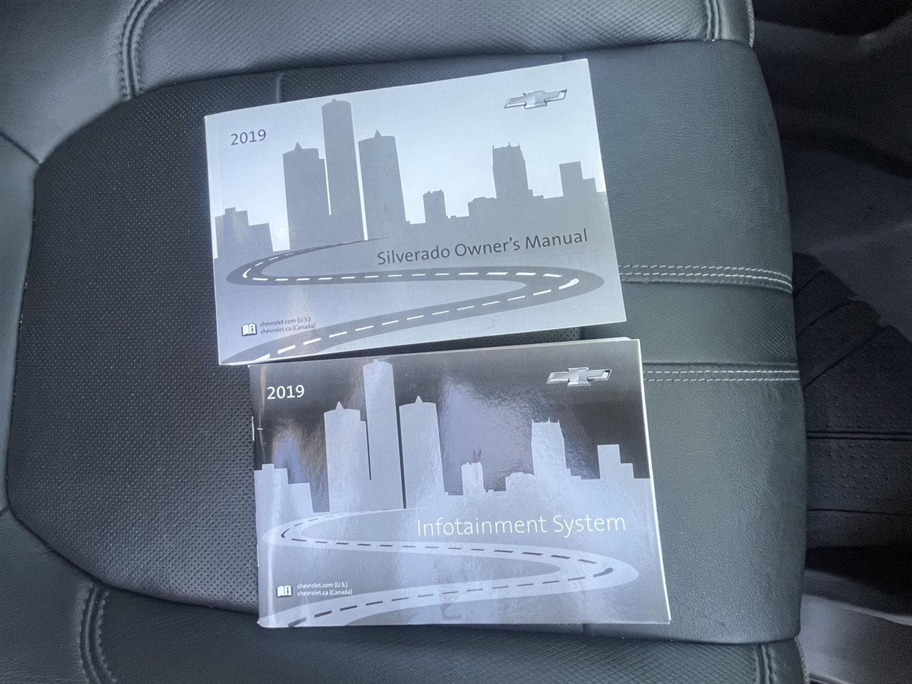 Chevrolet Silverado 1500 High Country Crew Cab 4WD 2019