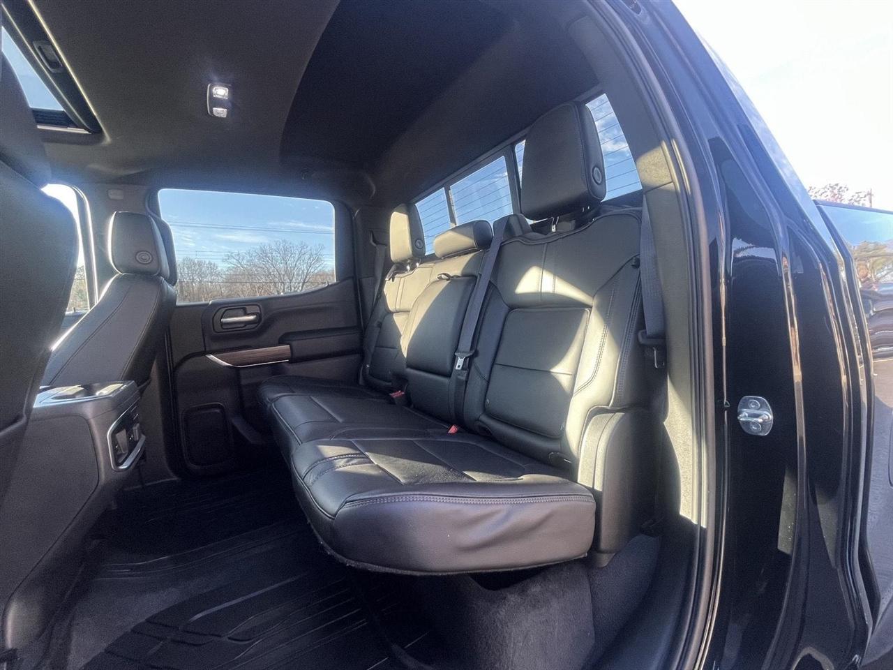 Chevrolet Silverado 1500 High Country Crew Cab 4WD 2019