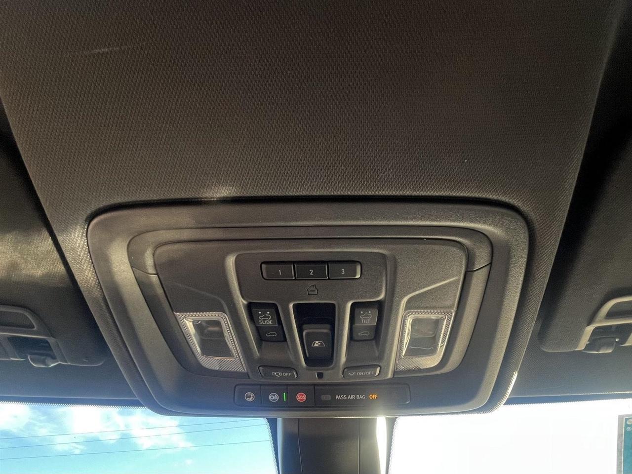 Chevrolet Silverado 1500 High Country Crew Cab 4WD 2019