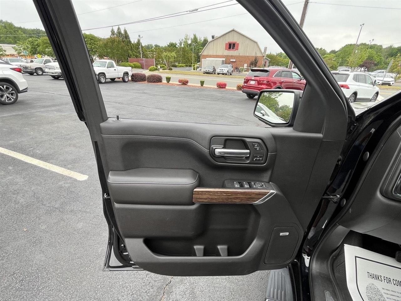 Chevrolet Silverado 1500 High Country Crew Cab 4WD 2019