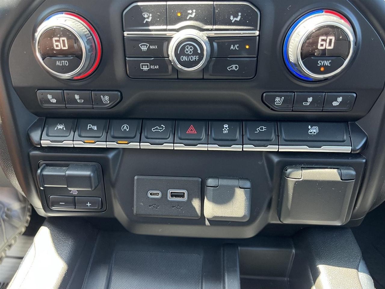 2019 Chevrolet Silverado 1500 High Country - Photo 42