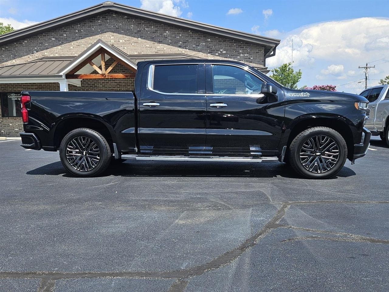 Chevrolet Silverado 1500 High Country Crew Cab 4WD 2019