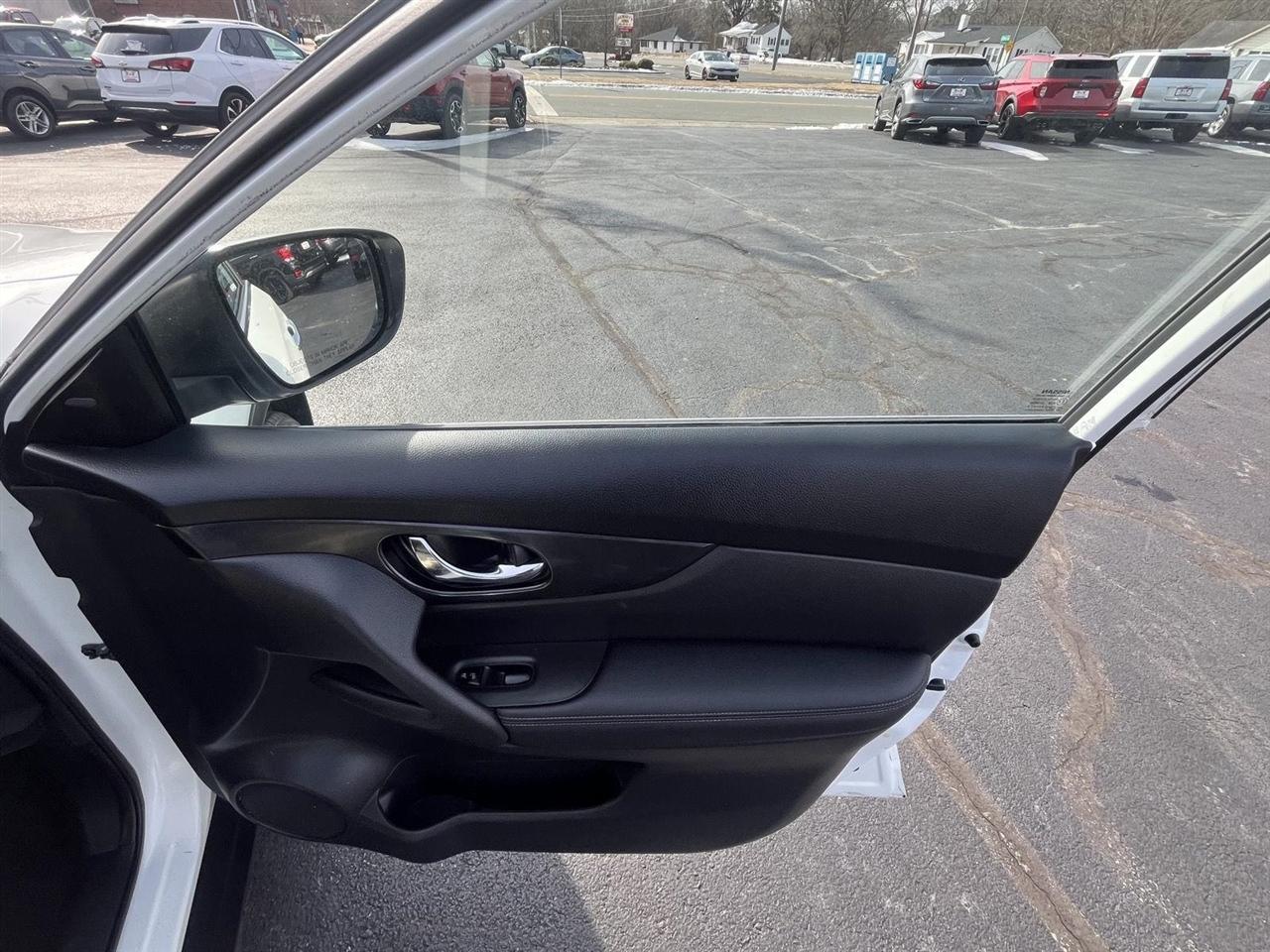 Nissan Rogue SV 2019