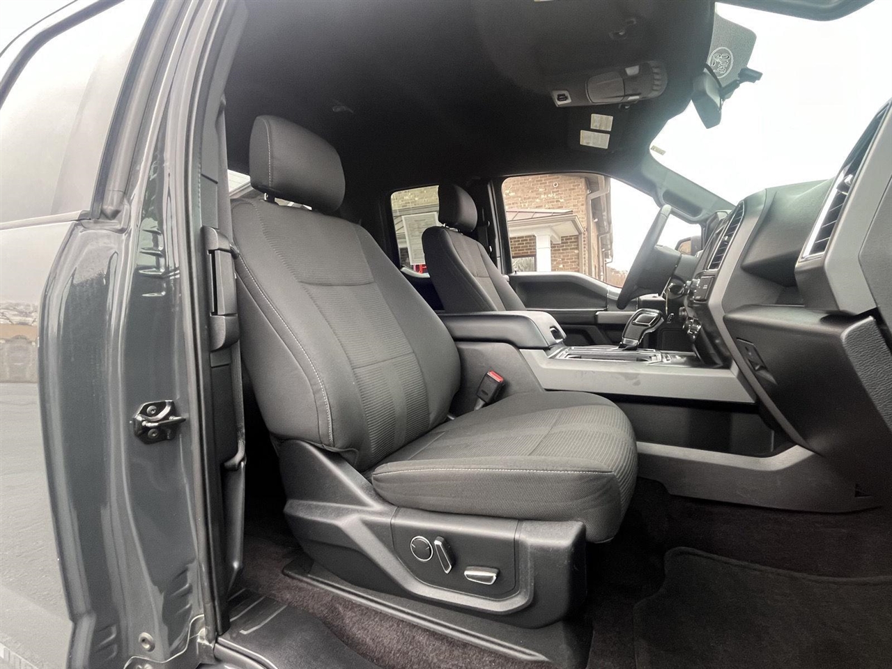 Ford F-150 Lariat SuperCab 8-ft. 4WD 2016