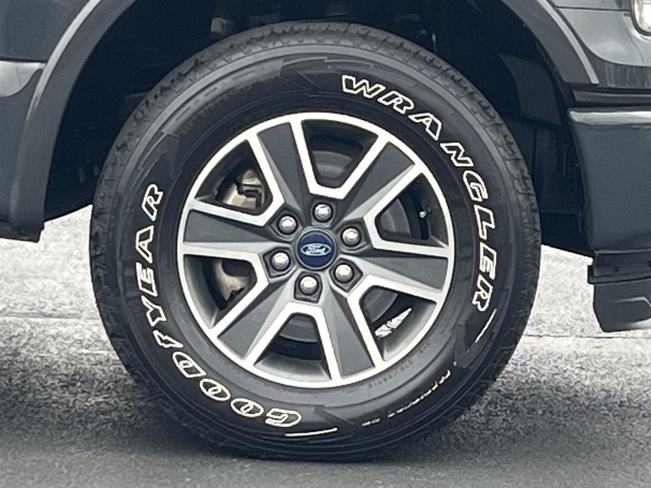 Ford F-150 XLT SuperCab 4WD 2016