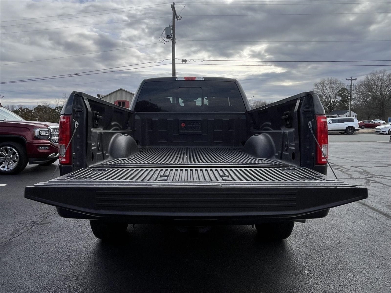 Ford F-150 XLT SuperCab 4WD 2016