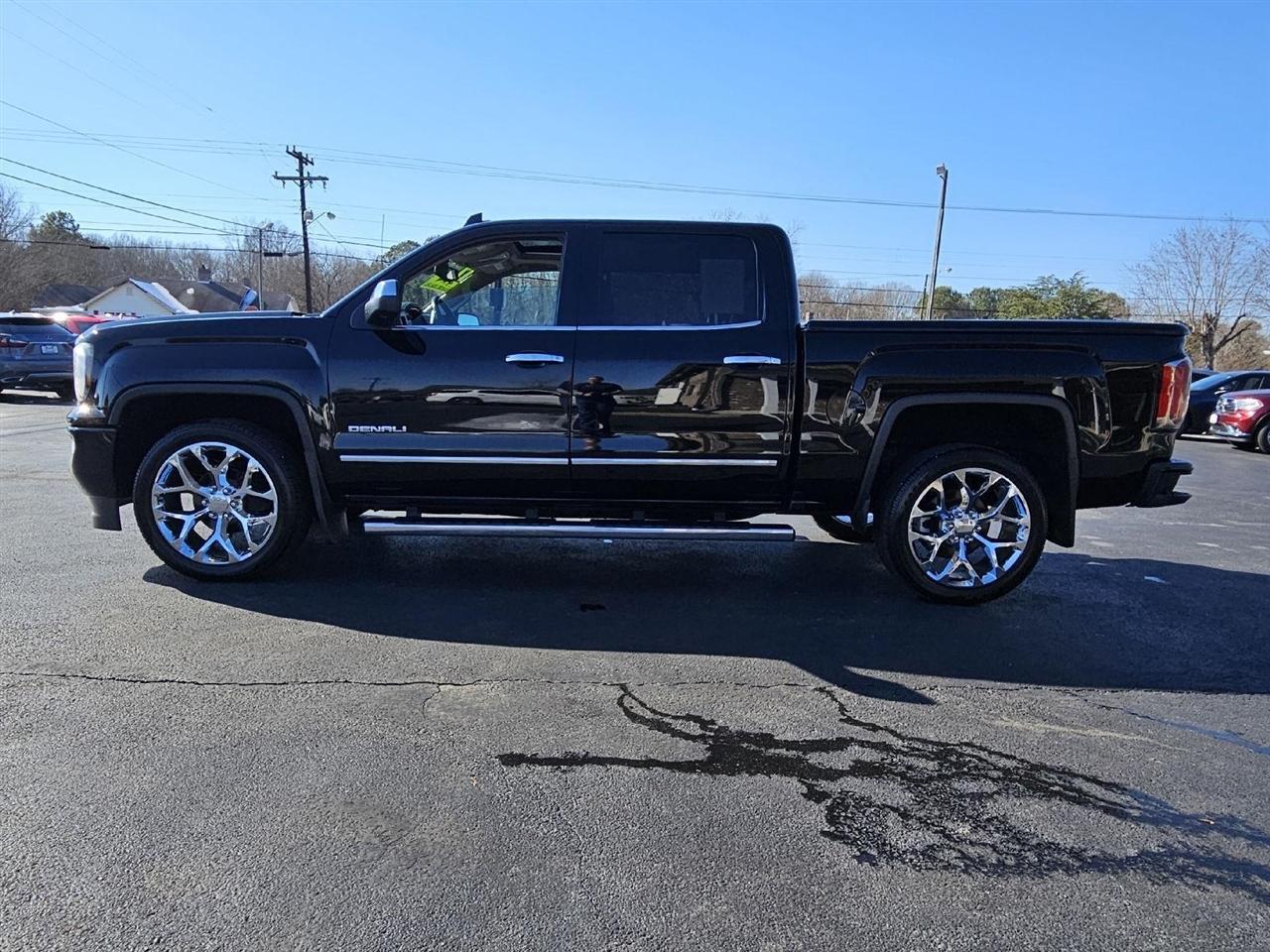 GMC Sierra 1500 Denali Crew Cab 4WD 2017