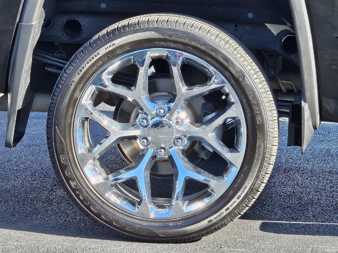 GMC Sierra 1500 Denali Crew Cab 4WD 2017