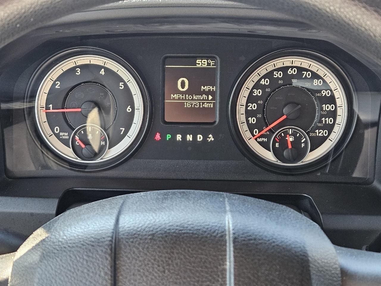 RAM 1500 Tradesman Quad Cab 4WD 2014