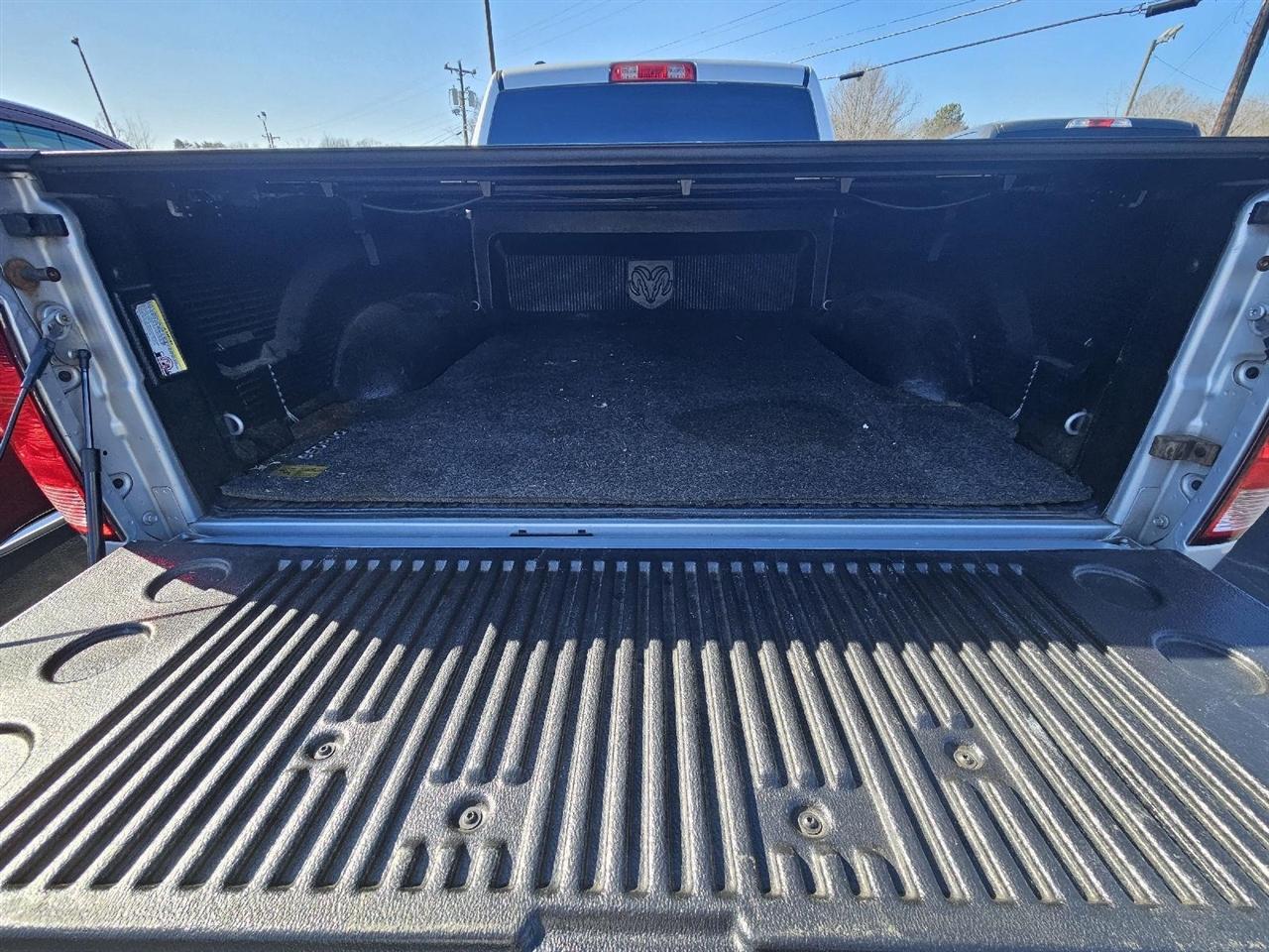 RAM 1500 Tradesman Quad Cab 4WD 2014