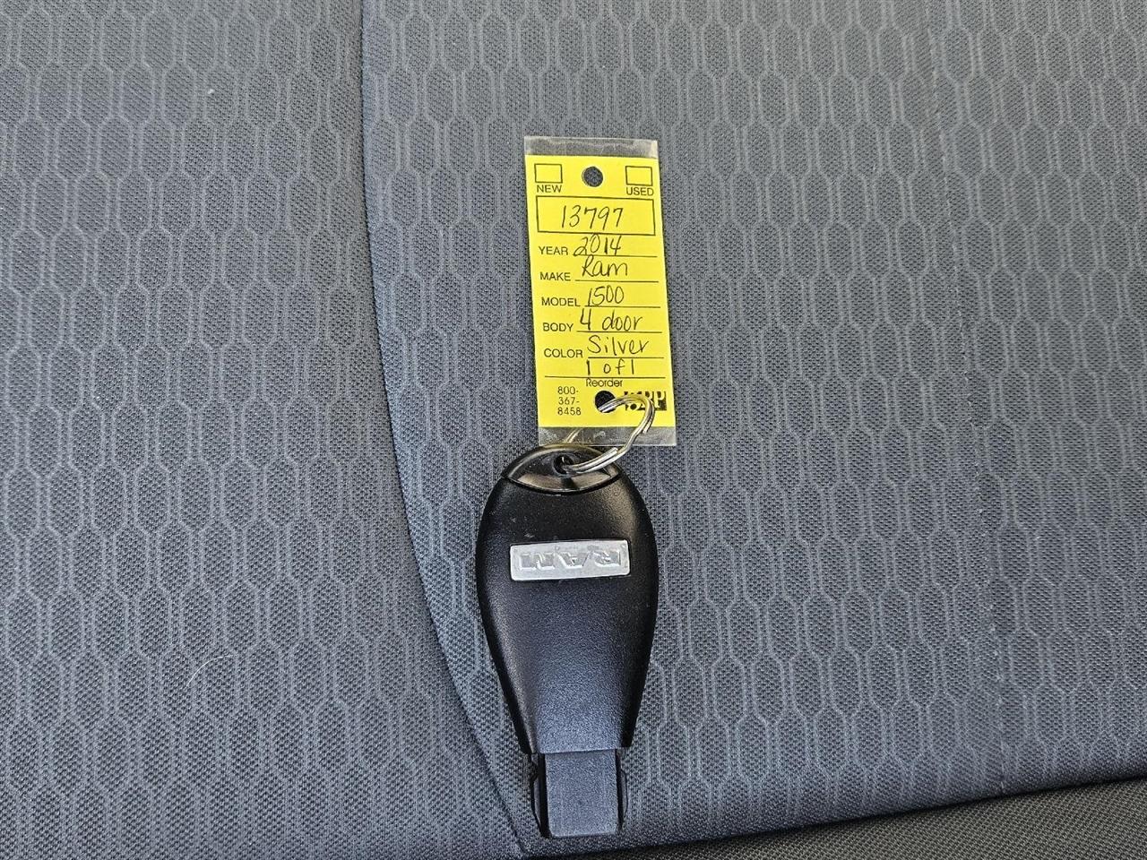 RAM 1500 Tradesman Quad Cab 4WD 2014