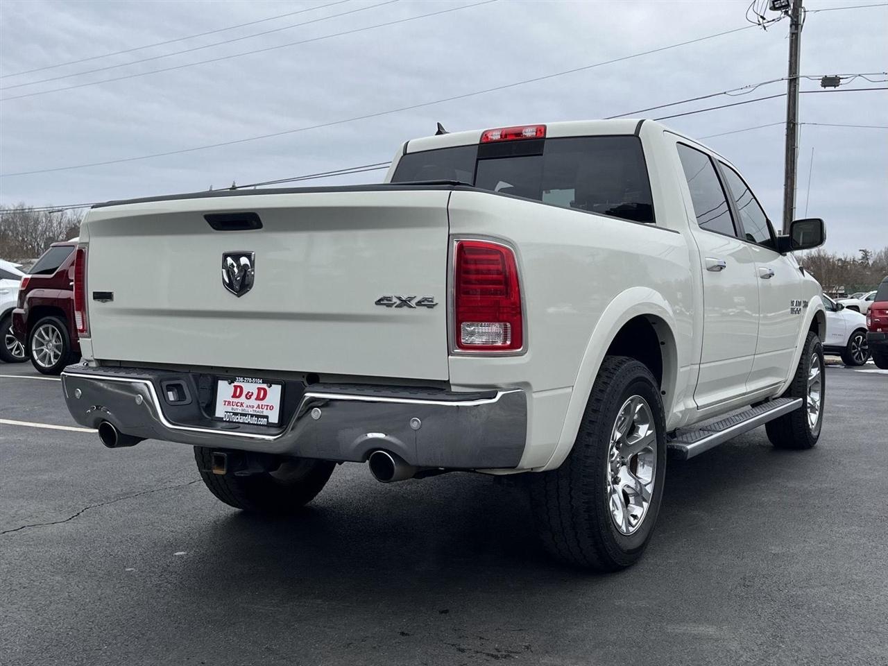 RAM 1500 Laramie Crew Cab SWB 4WD 2017