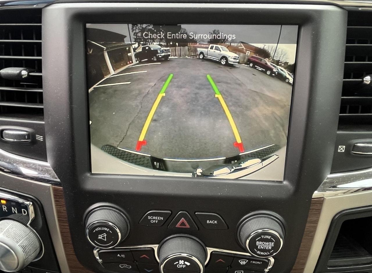 RAM 1500 Laramie Crew Cab SWB 4WD 2017