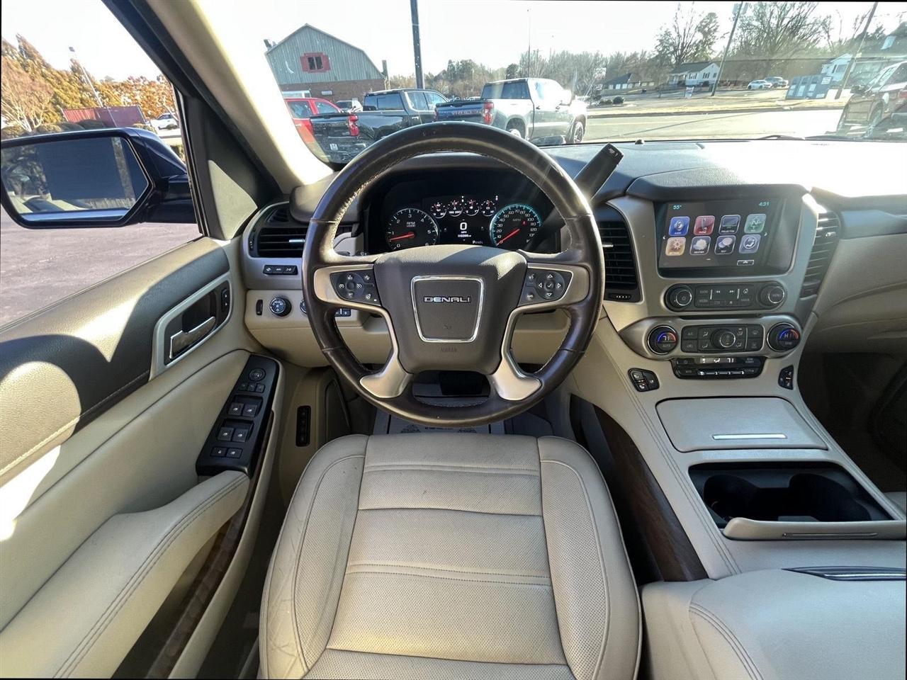 GMC Yukon Denali 4WD 2018