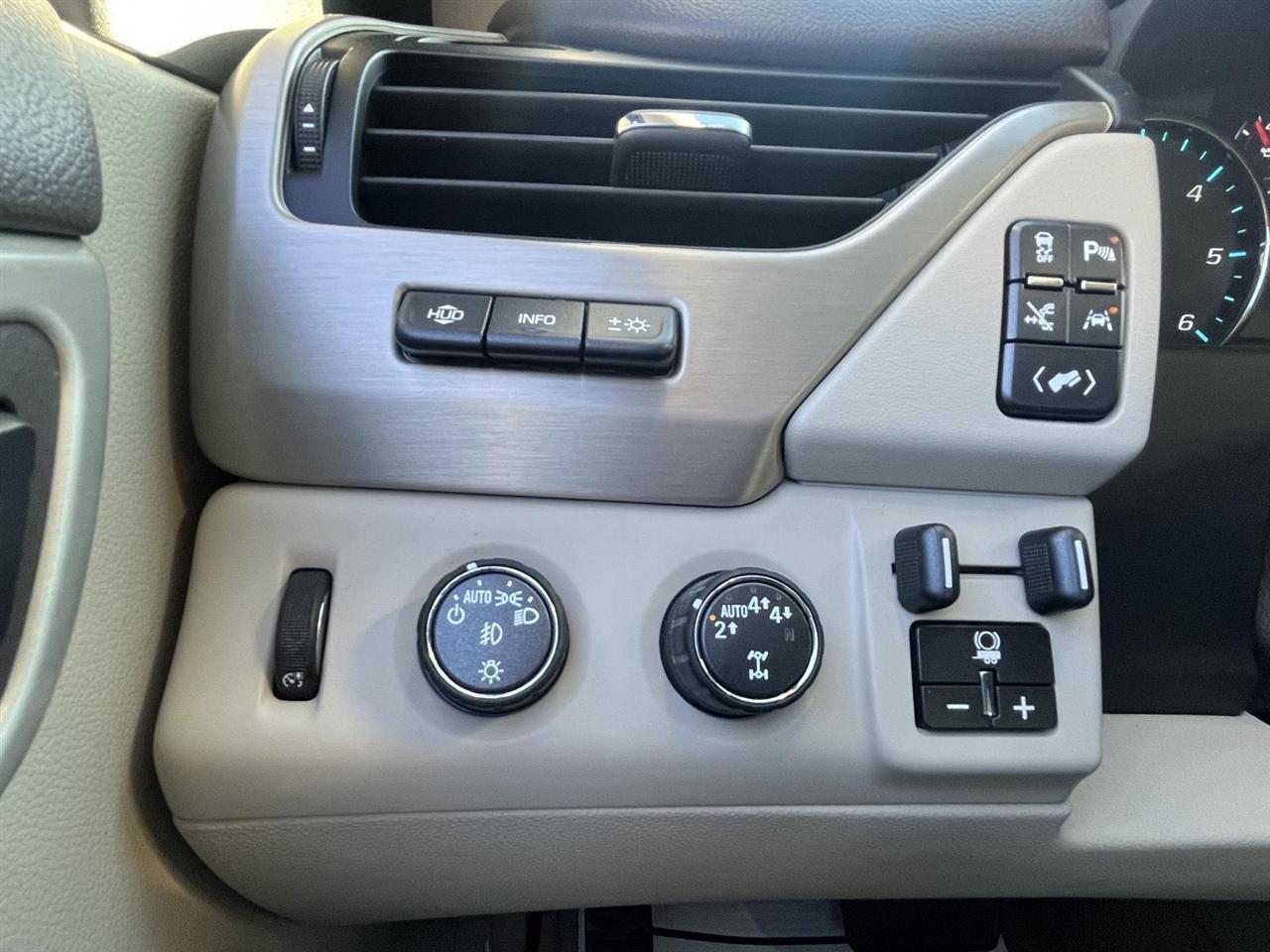 GMC Yukon Denali 4WD 2018