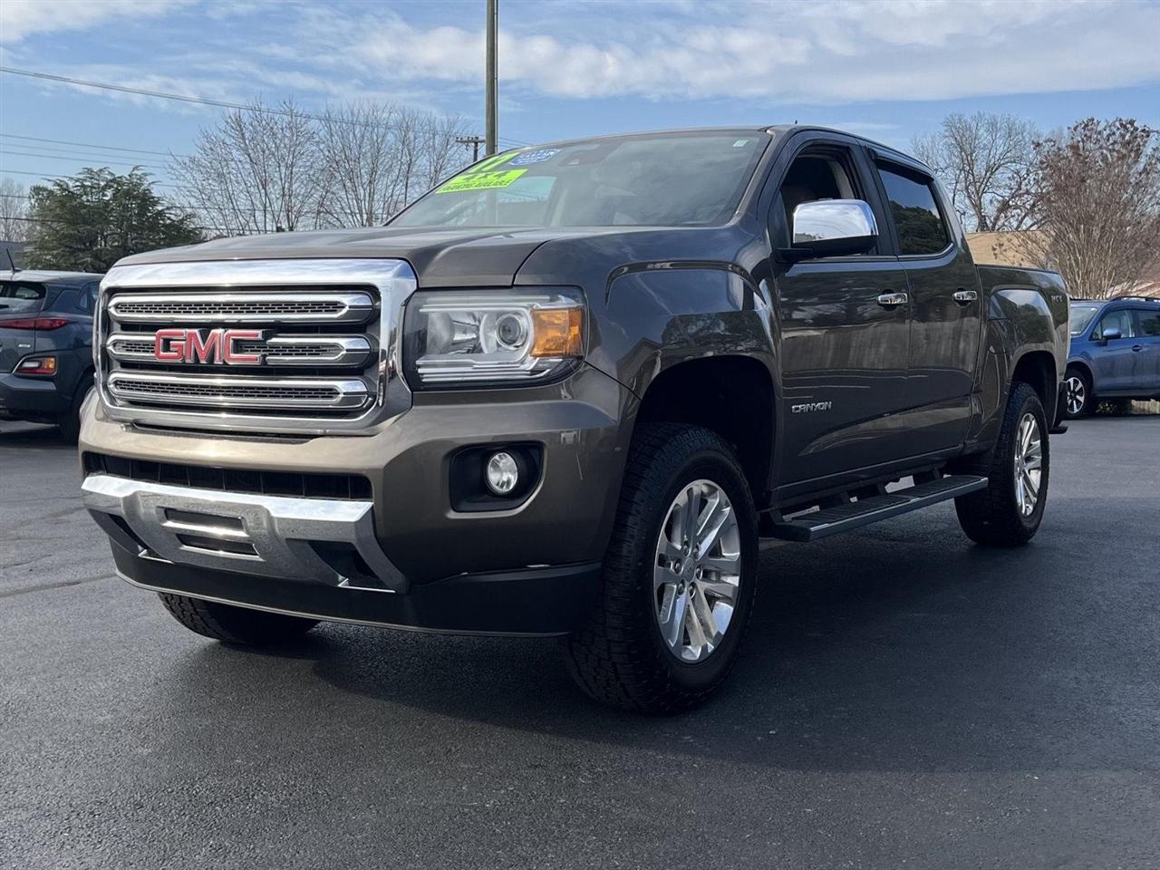 GMC Canyon SLT Crew Cab 4WD Short Box 2017