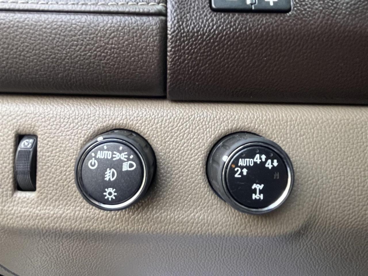 GMC Canyon SLT Crew Cab 4WD Short Box 2017