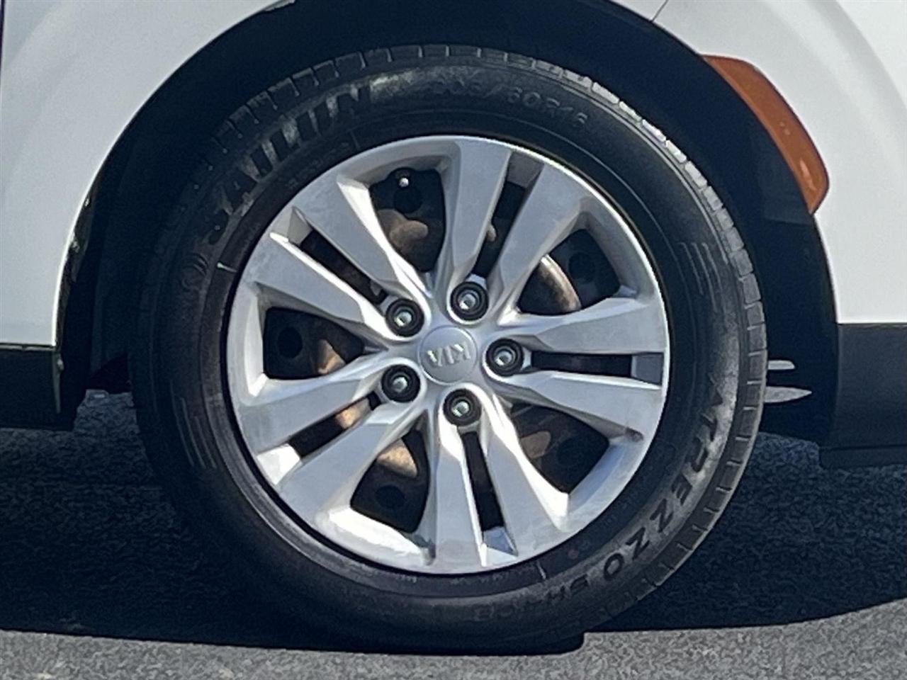 Kia Soul LX CVT 2020