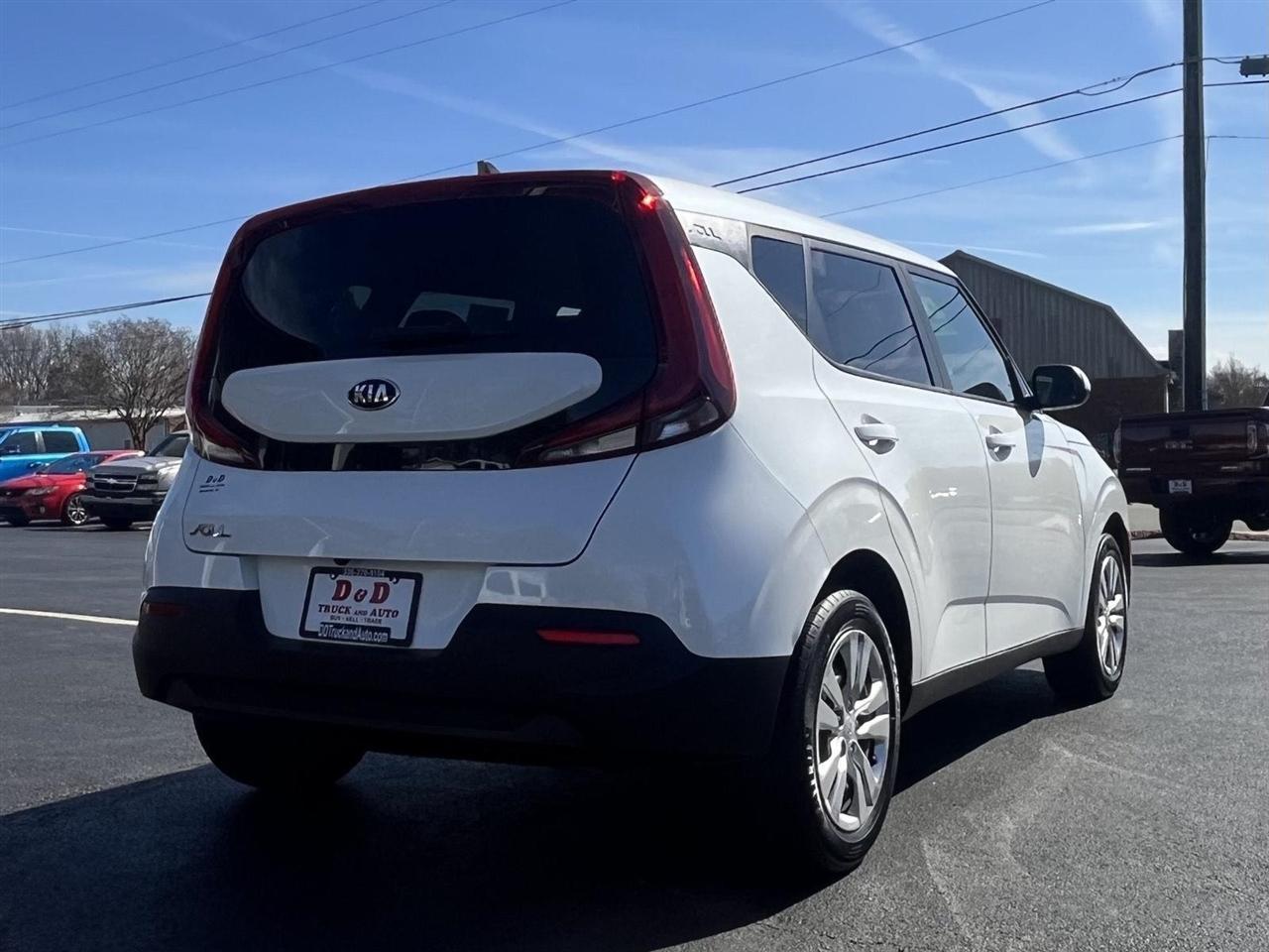 Kia Soul LX 2020