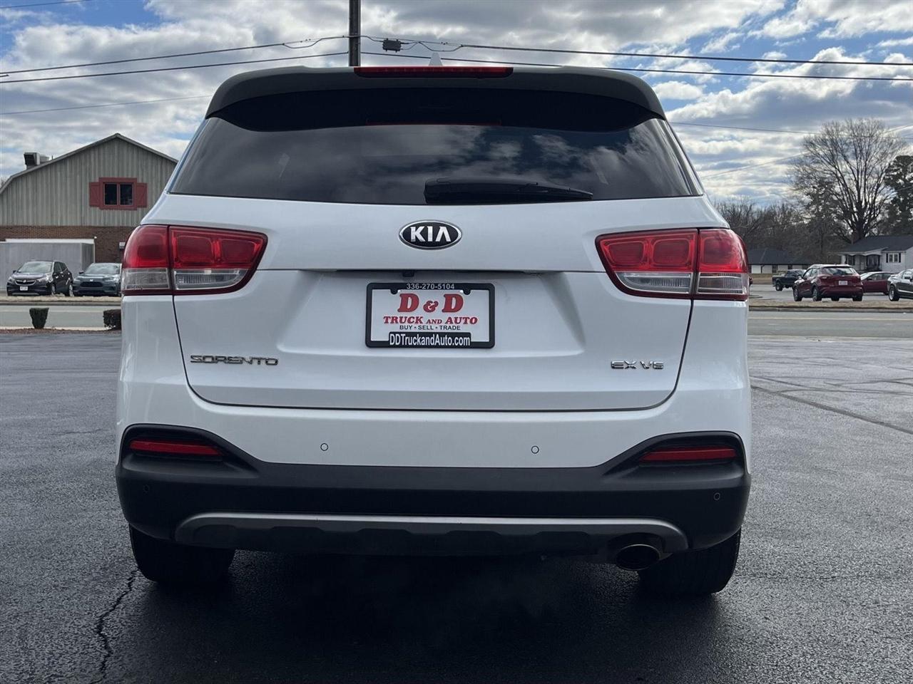 Kia Sorento EX V6 2WD 2018
