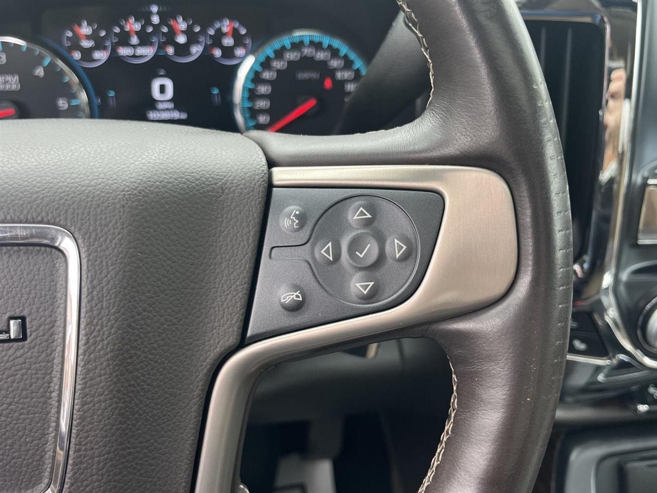 GMC Sierra 1500 Denali Crew Cab 4WD 2017