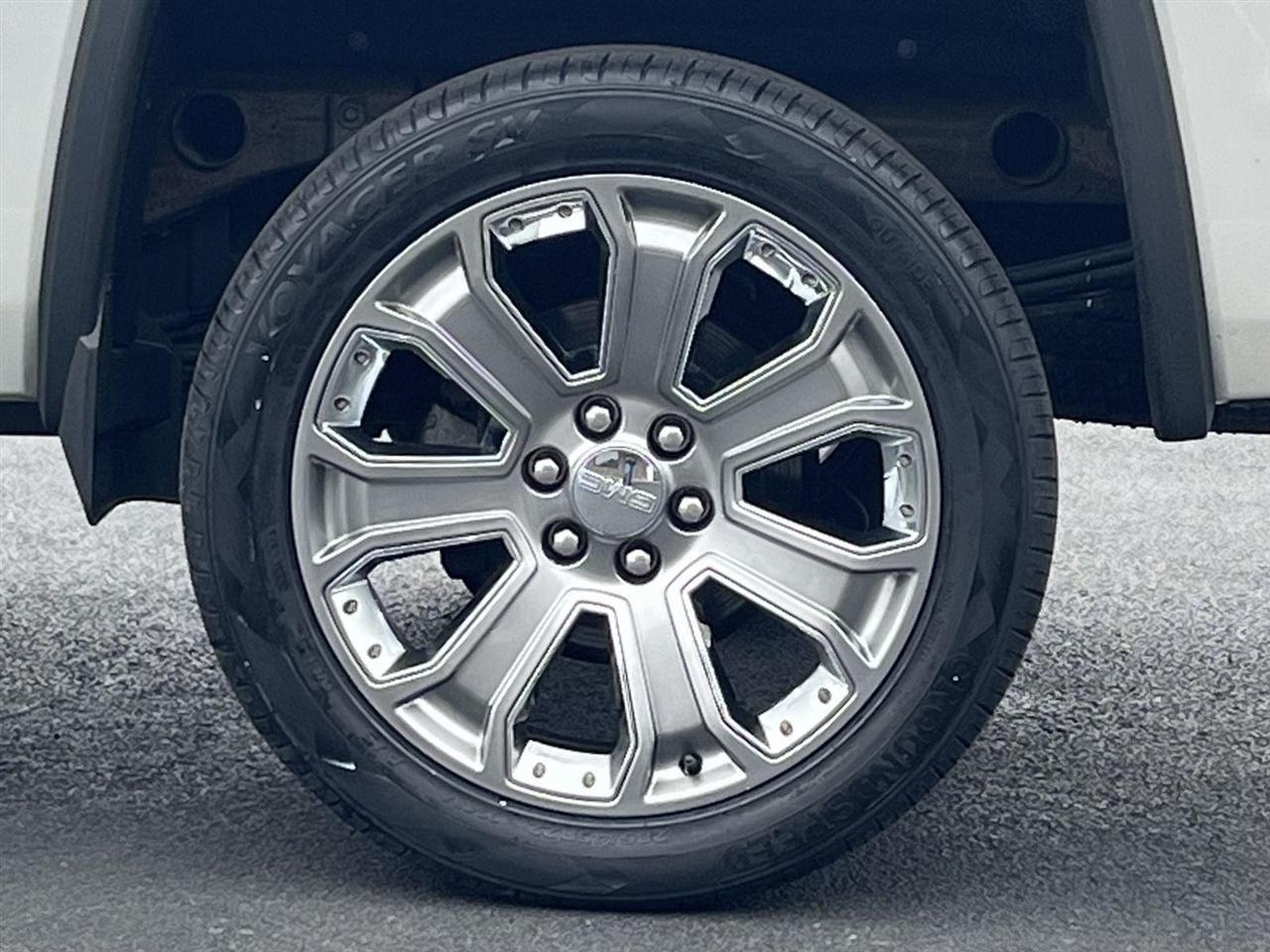 GMC Sierra 1500 Denali Crew Cab 4WD 2017