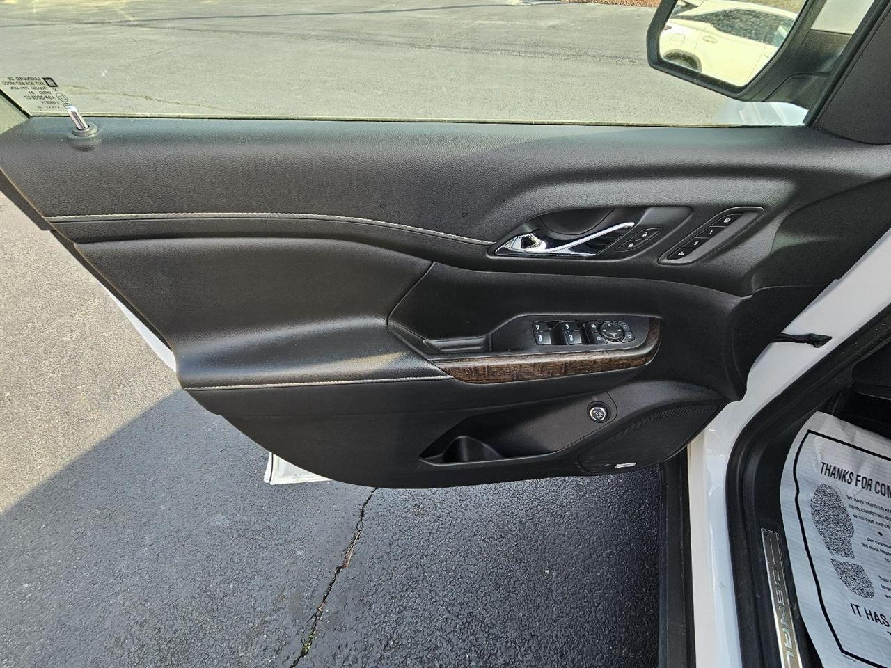 GMC Acadia Denali AWD 2020