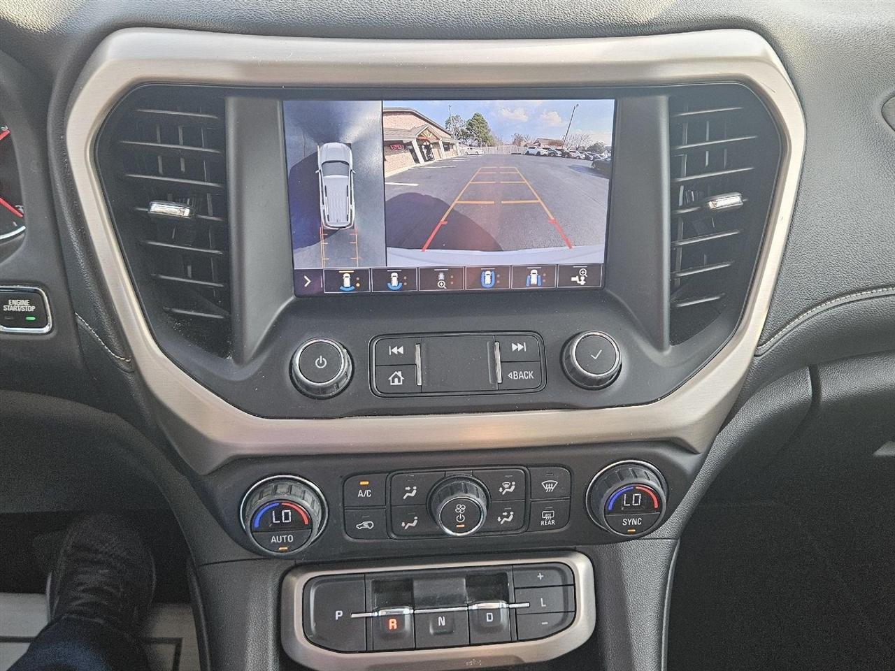 GMC Acadia Denali AWD 2020