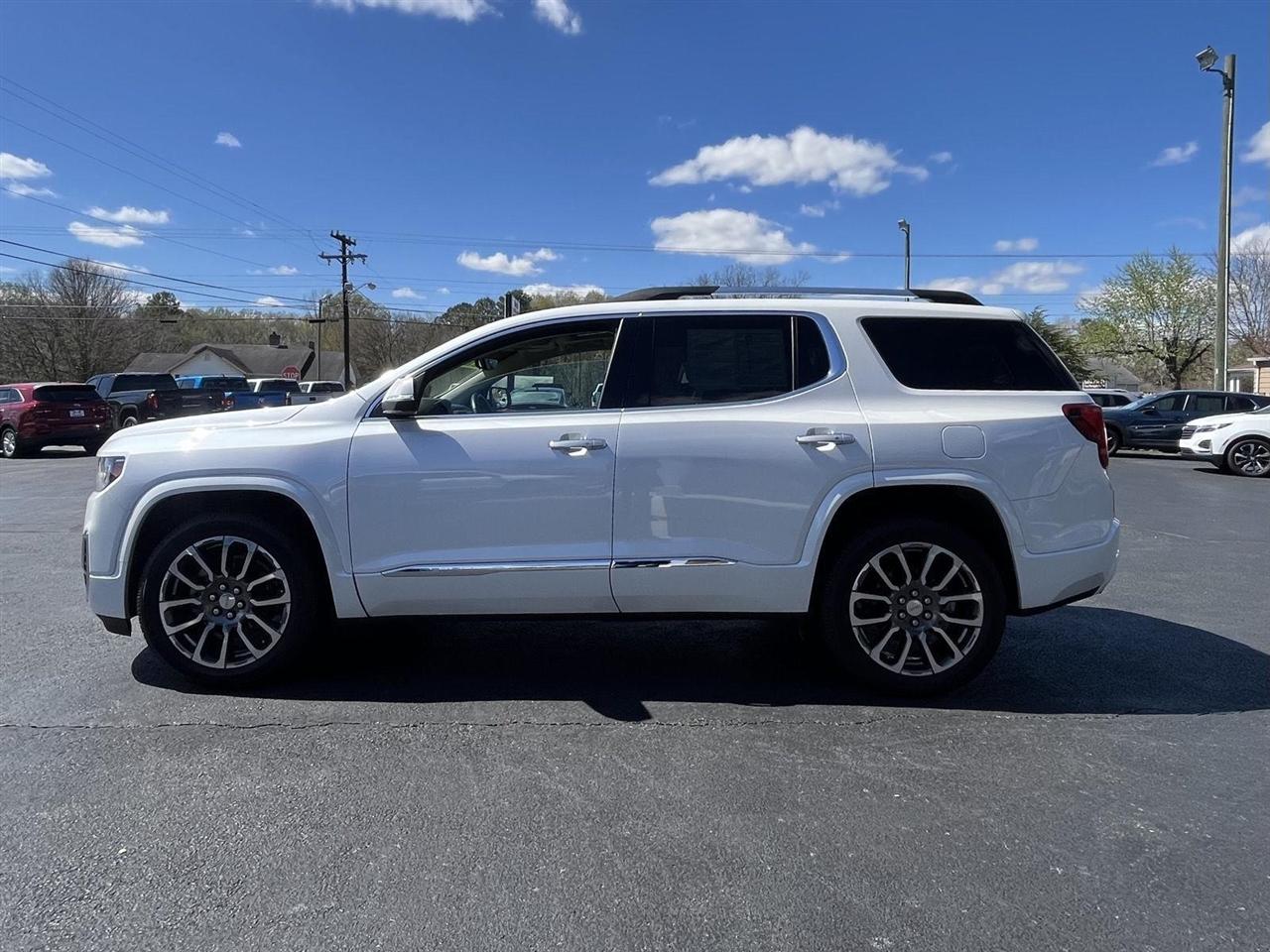 GMC Acadia Denali AWD 2020