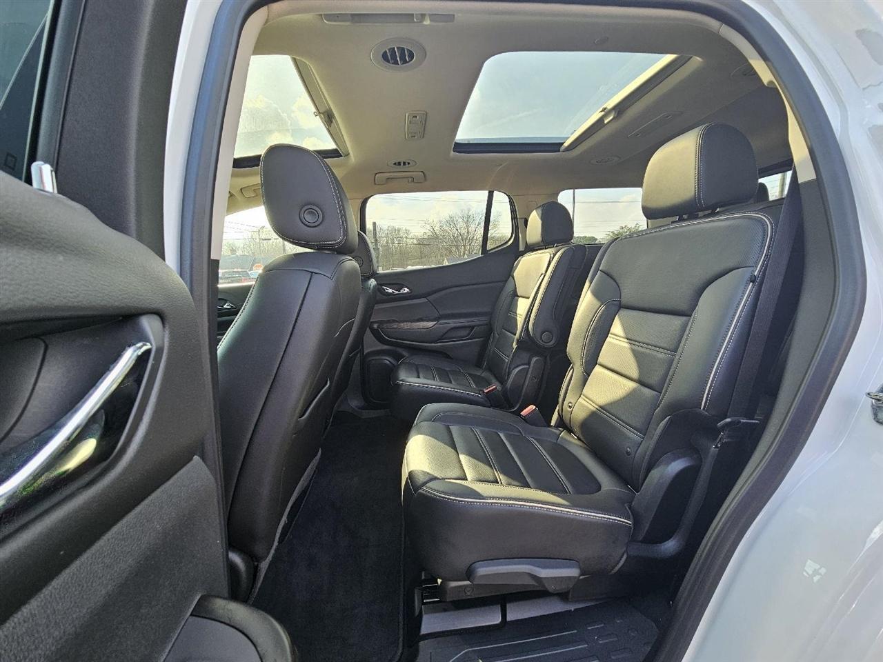 GMC Acadia Denali AWD 2020