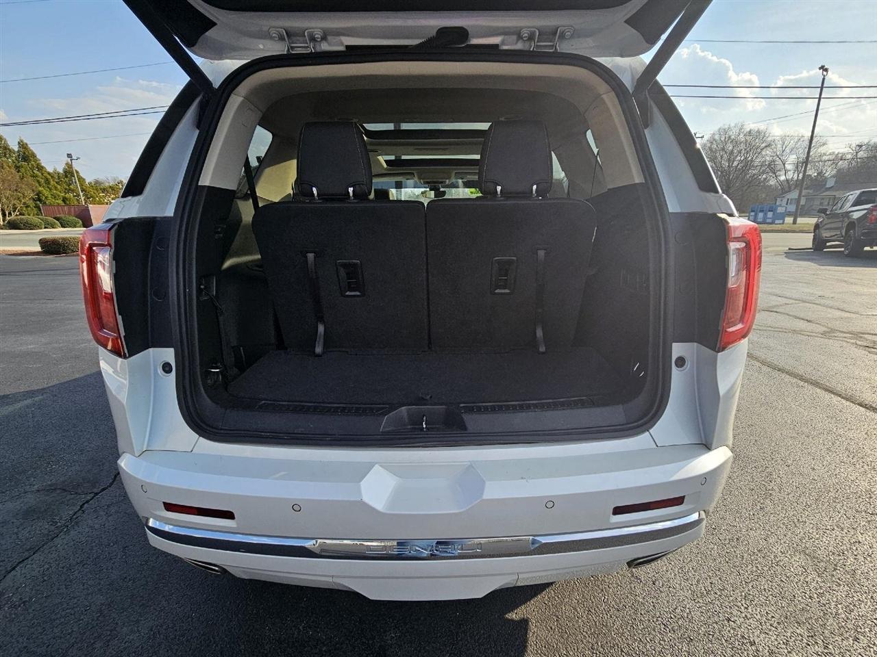 GMC Acadia Denali AWD 2020