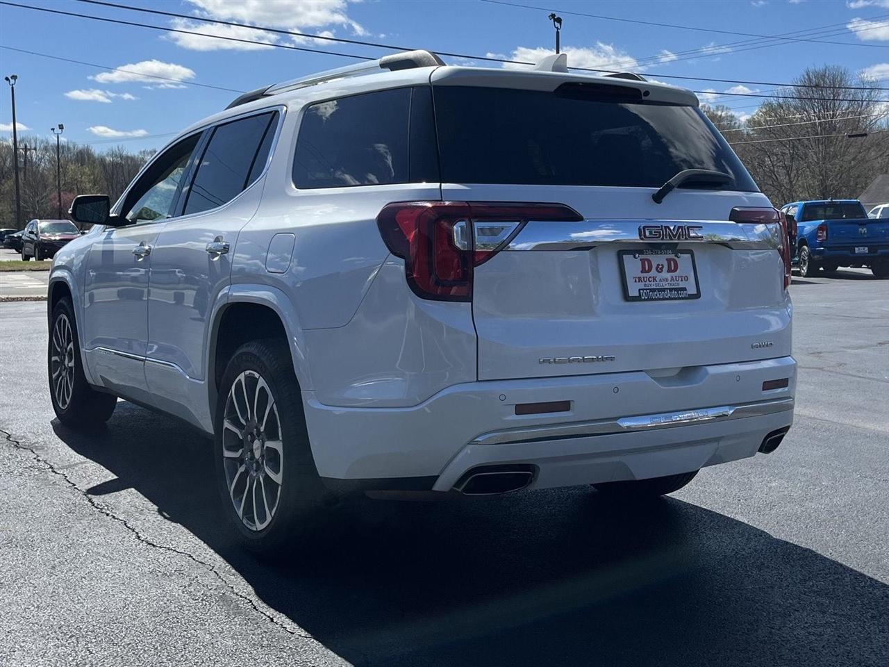 GMC Acadia Denali AWD 2020