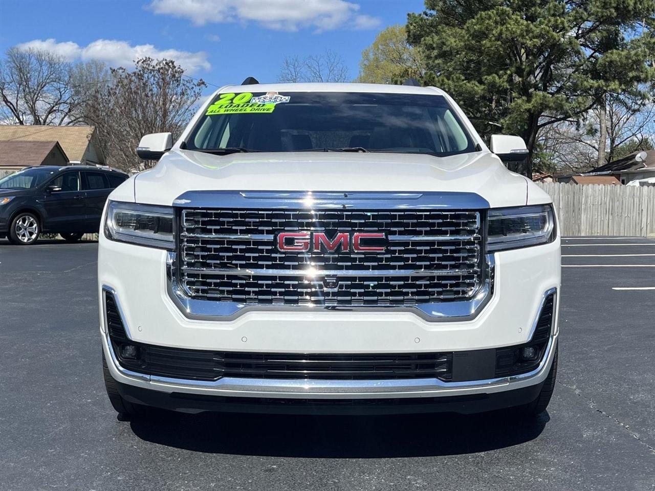 GMC Acadia Denali AWD 2020