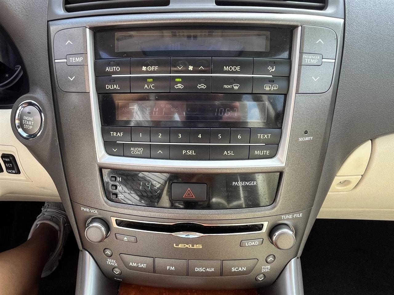 Lexus IS IS 250 6-Speed Manual 2009