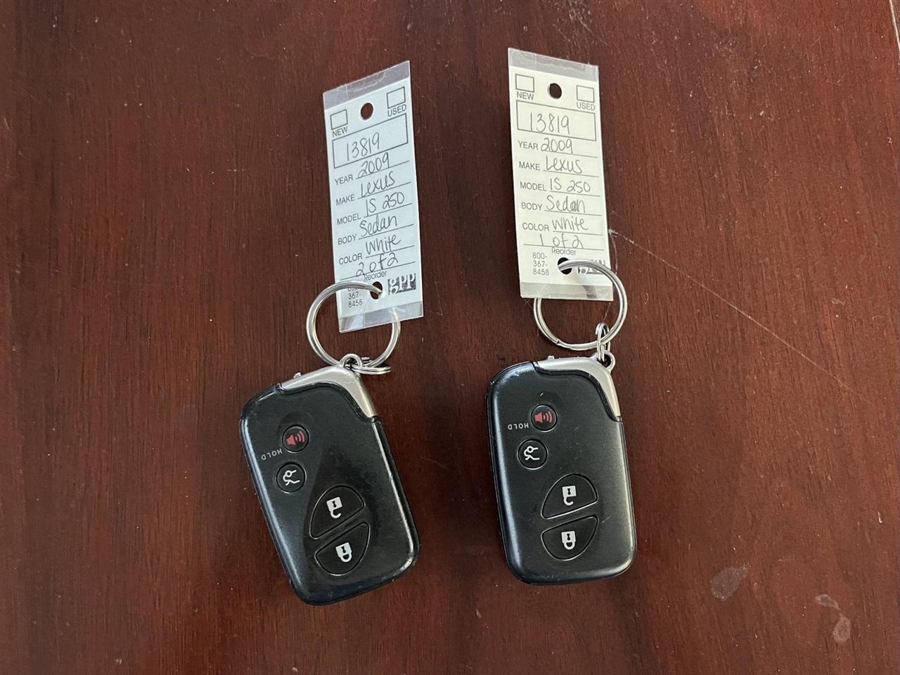 Lexus IS IS 250 6-Speed Manual 2009