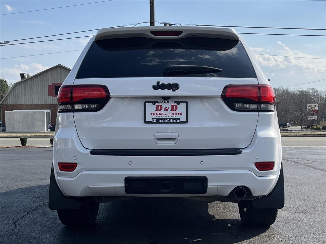 Jeep Grand Cherokee Laredo 2WD 2019