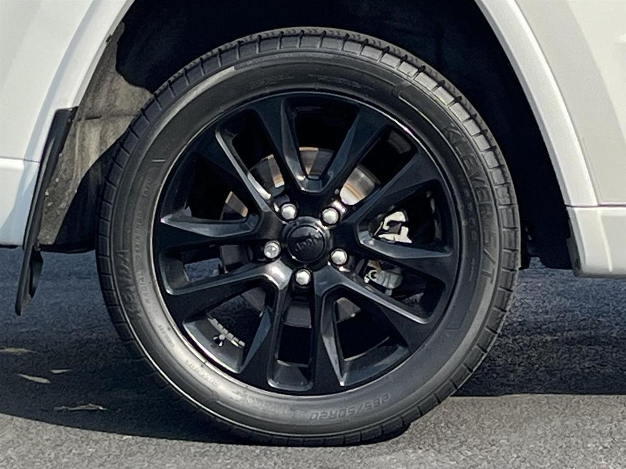 Jeep Grand Cherokee Laredo 2WD 2019