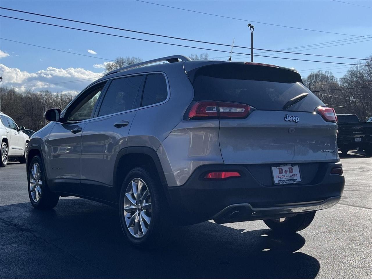 Jeep Cherokee Limited FWD 2016