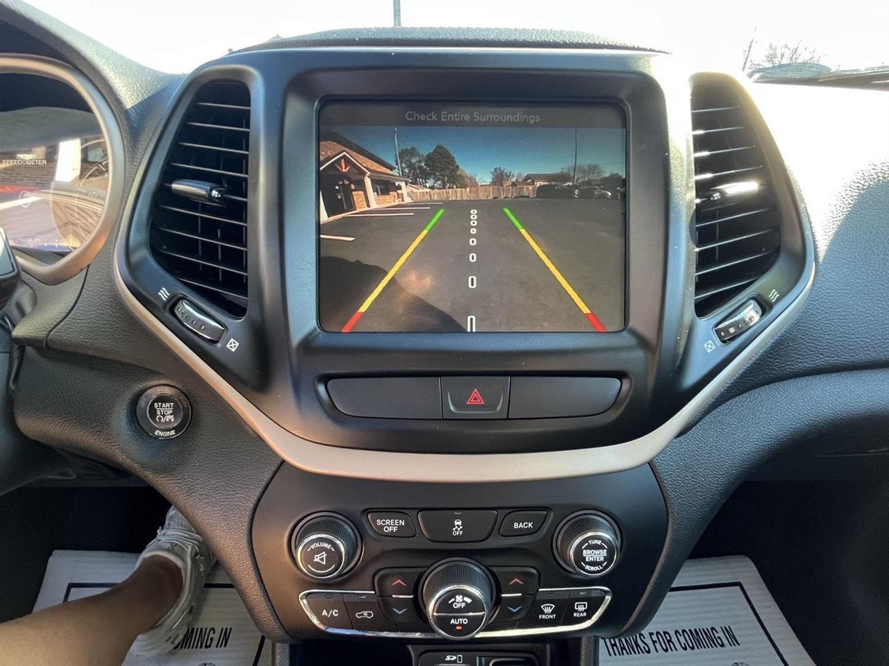 Jeep Cherokee Limited FWD 2016