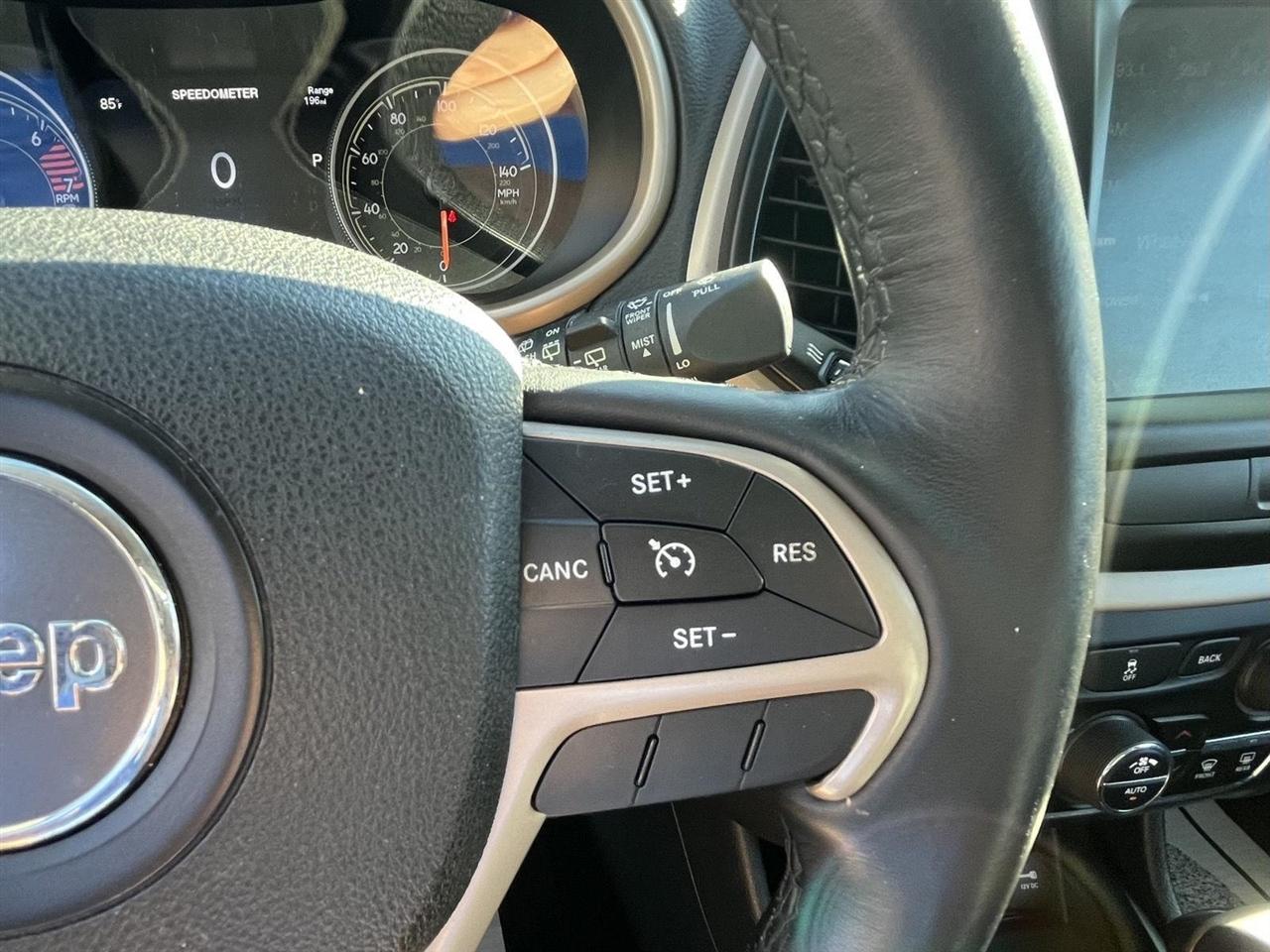 Jeep Cherokee Limited FWD 2016