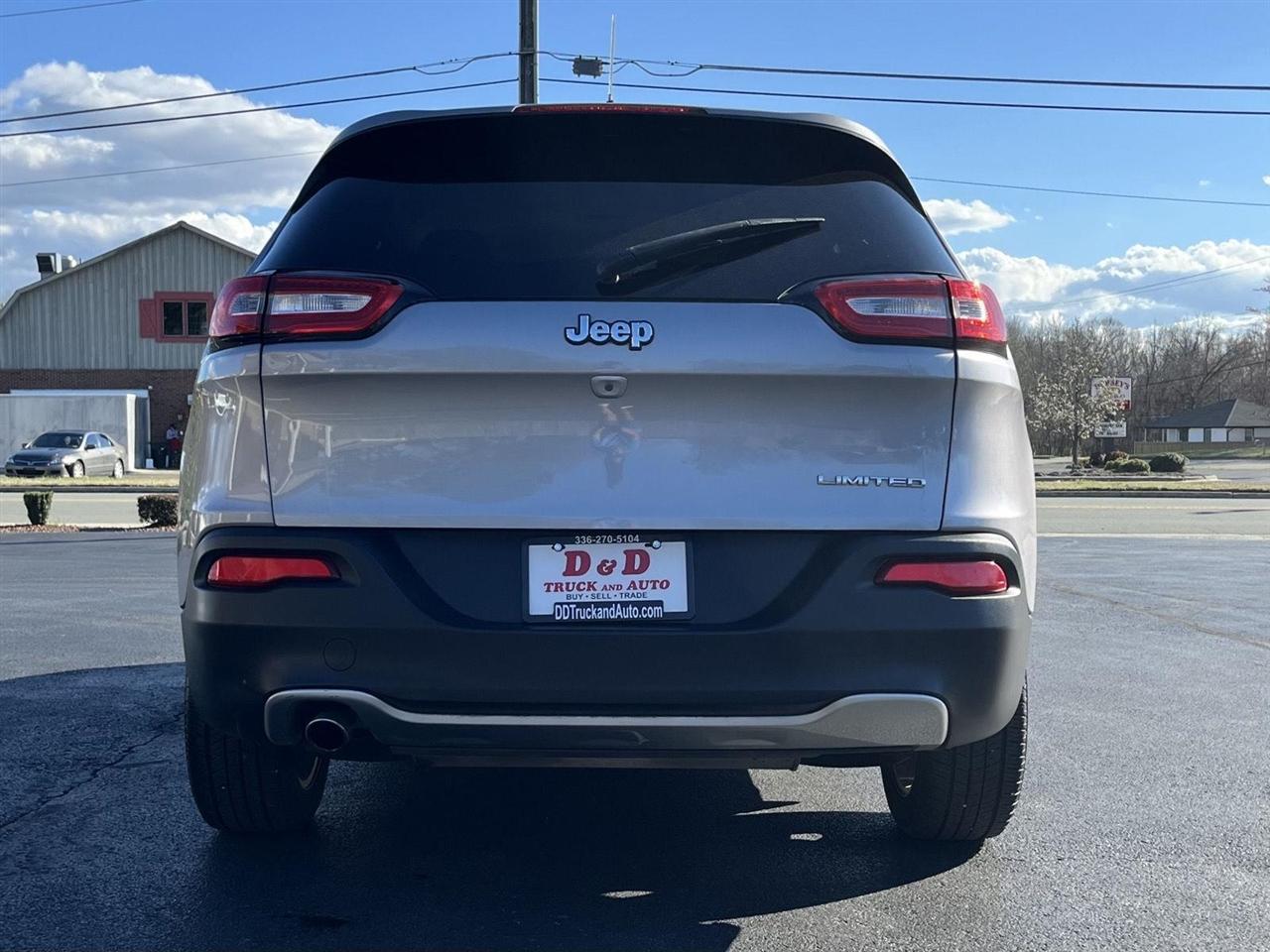 Jeep Cherokee Limited FWD 2016